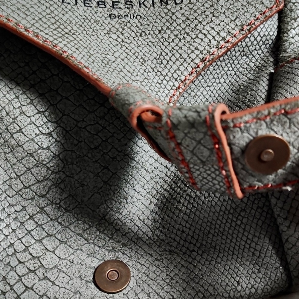 Liebeskind Berlin- snakeskin Fleur bag - Picture 10 of 10